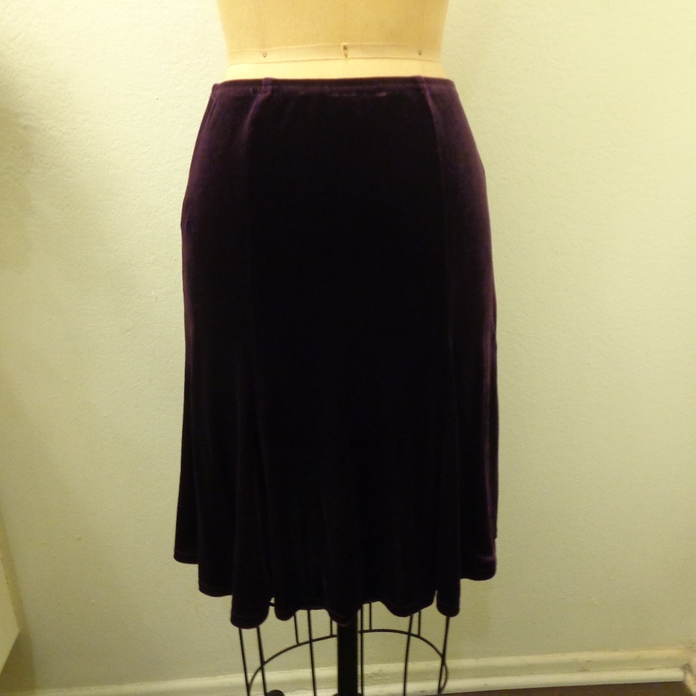 AZIZ Purple Midi Skirt - Picture 2 of 2